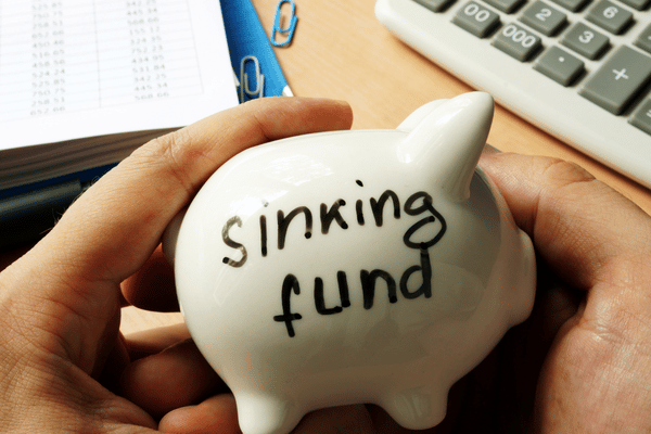 Read more about the article Understanding Sinking Funds For Better Budgeting