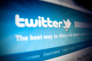 Read more about the article How Does Twitter Make Money Now and Will It Survive in the Future?